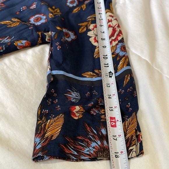 Cream | Floral | Print | Navy |Scoop Neck |3/4 Sleeve |Blouse |Size 42 EUR/10-12 - Picture 12 of 15